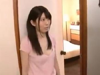 生意気女子校生が無防備晒してたので親の居ぬ間に性的暴行！素人美少女レイプのエロ動画