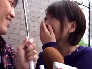 『えっ!?100万!?』賞金に見事釣られた素人彼女が他人棒に滅多打ちにされて…美少女ロリナンパフェラのエロ動画