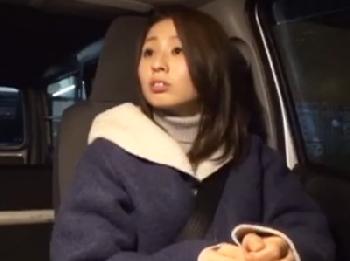 『初めてなの?』色っぽい30代の奥さんが初心な年下男子を逆陵辱して生中出し巨乳人妻童貞のエロ動画