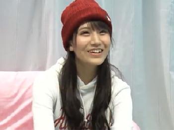 お悩み相談という名目で初対面肉棒を励ます素人娘→まさかの四連続射精に驚愕の表情お姉さんフェラ手コキのエロ動画