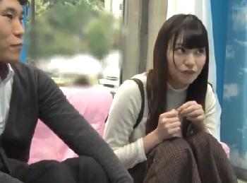 「気持ちぃ?」早漏で悩むガチ素人くんをデカパイで癒してあげる美形少女巨乳美少女ナンパのエロ動画