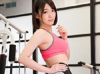 レギンスから溢れる雌肉!ガチムチトレーナーのペニスを2人も咥えて膣内まで鍛える淫乱妻巨乳お姉さん痴女人妻コスプレ3P西野翔の...