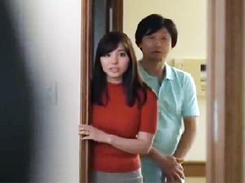 インポになってしまって妻がセフレ作るのを認めるしかない悲しき夫‥巨乳お姉さん人妻のエロ動画