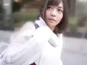 「擦るだけって言ったのに‥」素股だけの約束が男性器挿入され中出しまでキメられちゃう素人娘巨乳美少女痴女ハメ撮りナンパ麻里梨夏...