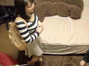 夫が仕事から帰るまでに密通を続ける素人奥さん巨乳人妻顔射ナンパのエロ動画