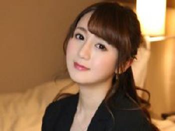 か細い声で気持ちよさそうに喘ぐ素人奥さんの不貞交尾人妻顔射のエロ動画