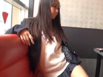 援助交際慣れした幼顔ギャル女子校生の尻軽ヤリマンマンコに中出しした結果素人ロリハメ撮りのエロ動画