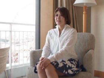 帰宅途中のオフィスレディを自宅までつけて中出しレイプするストーカー素人お姉さんOLのエロ動画