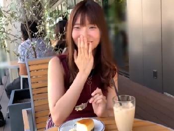 『内面は…ドロドロ♡』イマドキ女子大生の恋愛事情を探りながらラブホテルで個人撮影素人美少女ハメ撮りのエロ動画