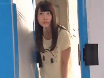 マッサージと偽り陸上女子に電マ→発情させて中出し陵辱！素人美少女ナンパのエロ動画