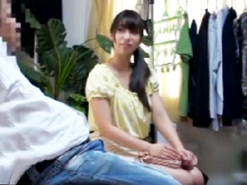 堅実な美形奥さんを自宅連れ込みに成功→仕掛けておいたカメラでリアルパコを隠し撮り！巨乳素人痴女人妻中出し盗撮のエロ動画