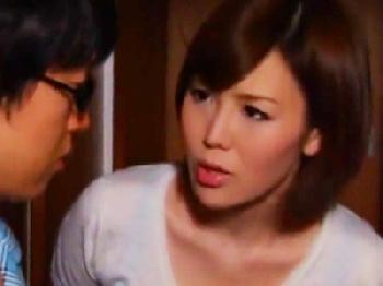 「またムラムラしちゃったの？」親バカなかあちゃんが息子のために生膣で欲望処理人妻中出し近親相姦のエロ動画