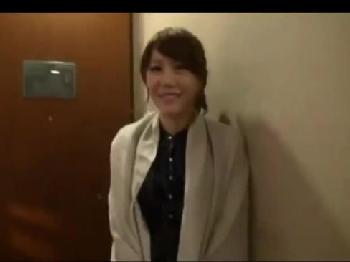可愛い素人主婦とホテルで危険日なのに妊娠濃密交尾人妻中出しフェラのエロ動画