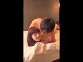 無毛口リ素人との携帯ハメ撮り動画が流出美少女フェラのエロ動画