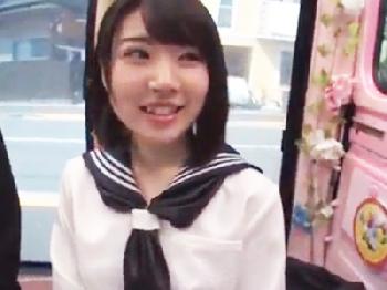 超かわいい女子校生が同級生に告白成功即SEXエロ企画!青春うらやまW素人美少女ハメ撮りのエロ動画