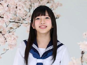 ごく普通の卒業したばかりの女子校生が平凡な人生を打破するためデビュー美少女デビュー作のエロ動画