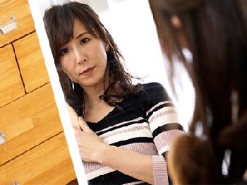 近所の不良主婦にそそのかされ売春サークルに名前だけ登録させられた美魔女妻が‥巨乳人妻熟女中出しのエロ動画