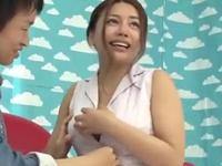 オフィスレディが童貞の初々しいエッチで感じる筆おろし巨乳素人お姉さんOLのエロ動画