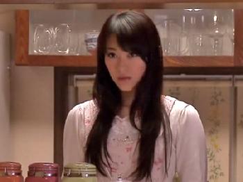 居候している義理の弟に犯され中出し凌辱されるマダム人妻レイプ近親相姦のエロ動画