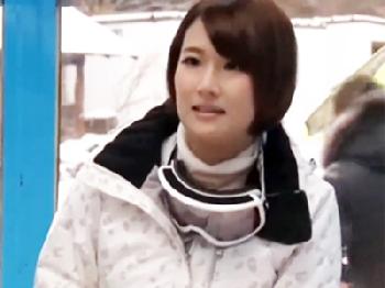 巨乳の同級生女子に好意を寄せる男が性器擦り合わせで暴走して会心の種付け美少女中出し盗撮マッサージのエロ動画