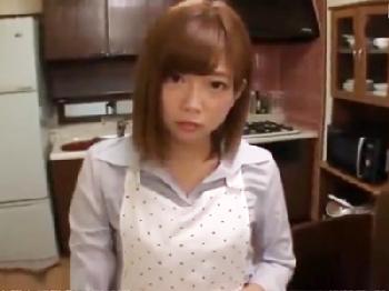 『いっぱい出してッ』ド淫乱な妹達と禁断の一線を越えてしまう巨乳女子校生美少女3Pのエロ動画