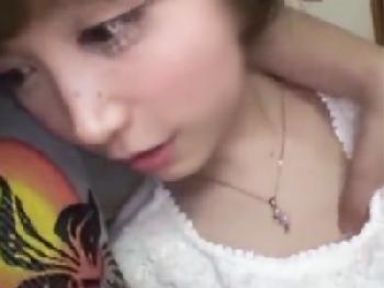 超スレンダーな篠田麻里子みたいにショートヘアボブな美形お姉さんとの汗だくハメ撮りパコ素人痴女のエロ動画