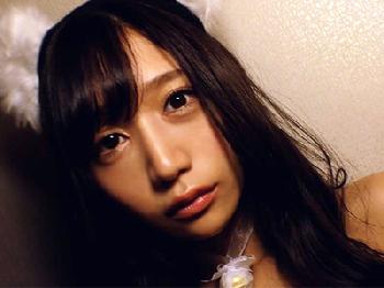 全く編集をしない生々しいリアルを収録した無編集ノーカット交尾！美少女ハメ撮り3Pのエロ動画