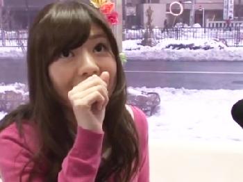 女子アナ風な女子大生がナンパでマジックミラー号に乗り込み即ズボ素人美少女のエロ動画