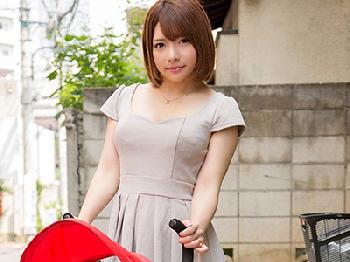 子連れのお母ちゃんさんがナンパで子供そっちのけ交尾巨乳素人人妻中出しのエロ動画