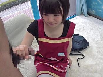 早漏に悩む男性の暴発改善のお手伝いしてくれる保母さん巨乳素人美少女お姉さん水着ナンパのエロ動画