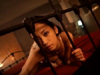 神田うのみたいなモデル系きれいなお姉さんが1人で立てないほどに痙攣イキ巨乳顔射のエロ動画