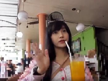 海外ナンパでにこやかなアジアお姉さんゲット→エロボディを即挿入成功巨乳素人ハーフ痴女ハメ撮りのエロ動画