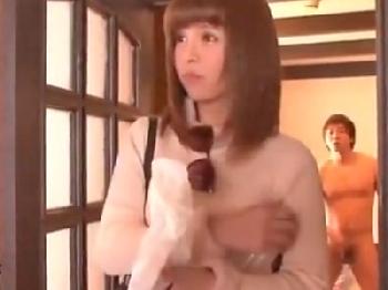 元芸能人坂口杏里が前戯無しでいきなり肉棒をぶち込まれ悶絶オーガズム美少女お姉さん顔射3PANRIのエロ動画