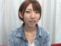 『どこまで再現するんですか！？』痴漢体験を再現中に男性器登場→焦るも挿入されて呆然素人娘美少女のエロ動画