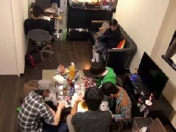 「も、もぅヤメてください！」パコリ部屋に連れ込まれたガチミニ系J○が力づくで中出しレイプされるW素人女子校生美少女ロリ乱交の...