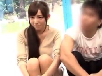 キレイな顔立ちの素人娘がマジックミラー号で冷酷マッサージ師に中出しされる一部始終お姉さんのエロ動画