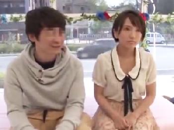 某大学で教育について学ぶ美形少女女子大生が同級生のDT陰茎を筆おろしパコ素人美少女童貞のエロ動画