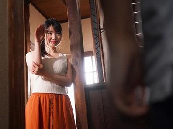 親の都合で電波の入らないド田舎へ→隣に住む美人奥様が性的欲望を持て余して都会の若ペニスにむしゃぶり付く！巨乳痴女人妻夢乃あい...