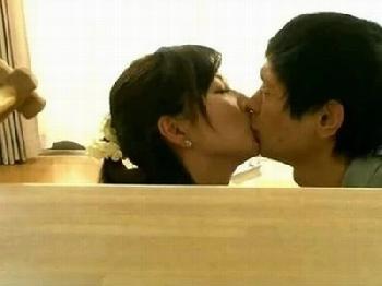 嫁よりも優しい嫁母の方がイイ!いつも甘えさせてくれる義理の母と禁断関係にW痴女人妻熟女近親相姦のエロ動画