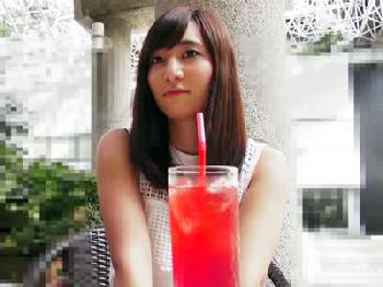 不貞の快感から抜け出せない美しいオッパイ妻がアダルトビデオ応募→初めてのハメ撮り性交でマジ絶頂！素人痴女人妻ナンパのエロ動画