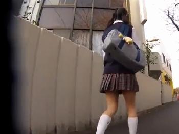 『やだやだヤダァ！！』下校中J○を性的暴行→否応なく的にイカされて悶絶素人女子校生美少女ロリレイプのエロ動画