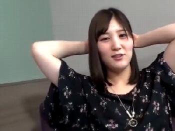 『ん～20人くらいかな？』パイパンおまんこが淫靡な色白童顔っ子との中出し個人撮影素人美少女ロリハメ撮りのエロ動画