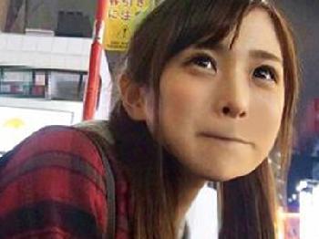 田舎から上京したての神待ち女子校生をナンパし撮影強行W素人美少女のエロ動画