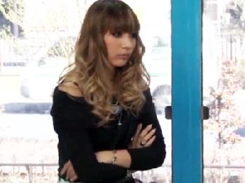 バッチリメイクな黒ギャルを無料エステと称しナンパ→マジックミラー号に連れ込み否応なしにハメ！巨乳痴女顔射盗撮マッサージのエロ...