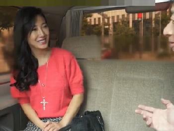 フェロモン溢れすぎ！29歳セレブ妻が医者の夫に飽きてアダルトビデオ出演W巨乳素人人妻ナンパのエロ動画