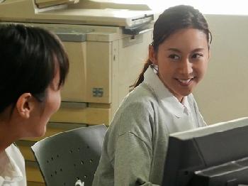 『も、もっとほしい！』マダム看護師が患者肉棒で逆診療！巨乳人妻看護婦松下紗栄子のエロ動画