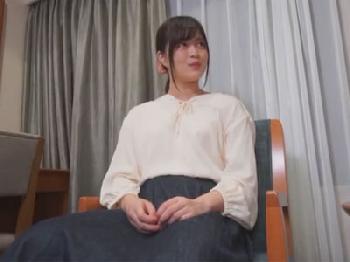 癒し系な雰囲気の美形少女が恥ずかしがりながらも撮影パコ了承素人美少女ハメ撮りぶっかけのエロ動画