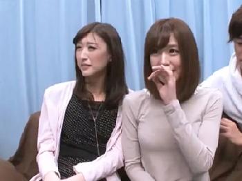 『謝礼金貰えるなら‥』家計の為にペニ棒をしゃぶる道を選んだ美人マダムコンビ人妻フェラのエロ動画