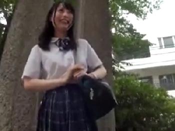 『また逝っちゃぃますぅっ！』全盛期の夏帆に似てる女子校生が制服で3Pオーガズム美少女ロリのエロ動画