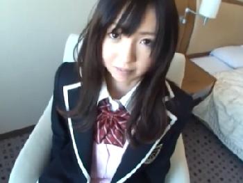 アイドルレベルのSS級美形少女…見かけによらずイチモツ大好きな美形少女と昼間からハメる個人撮影素人女子校生美少女ロリコスプレ...